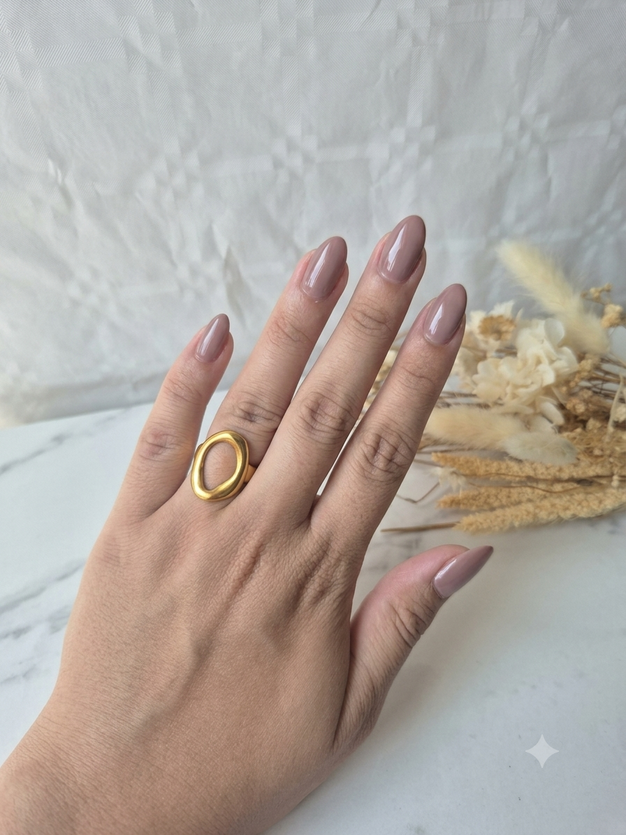 Bague Silhouette Dorée 18K – Acier Inoxydable Réglable