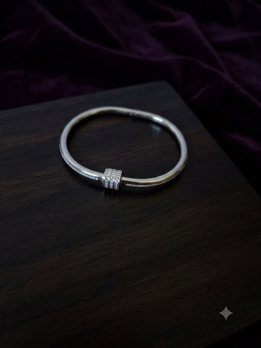Bracelet Jonc Élégant en Acier Inoxydable – Argenté (6cm)