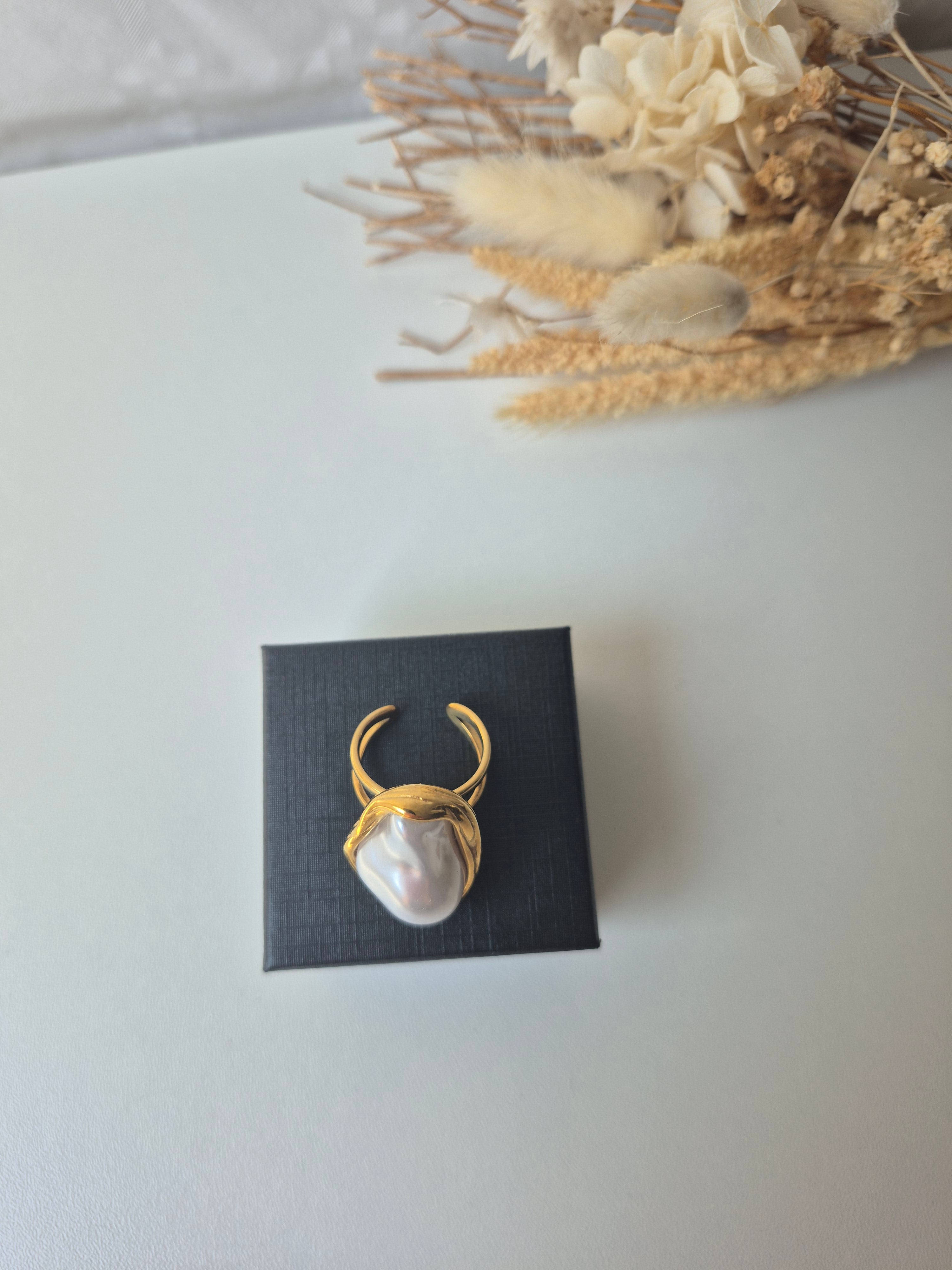 Bague Ajustable Perle Baroque Élisa – Acier Inoxydable & Plaqué Or 18K