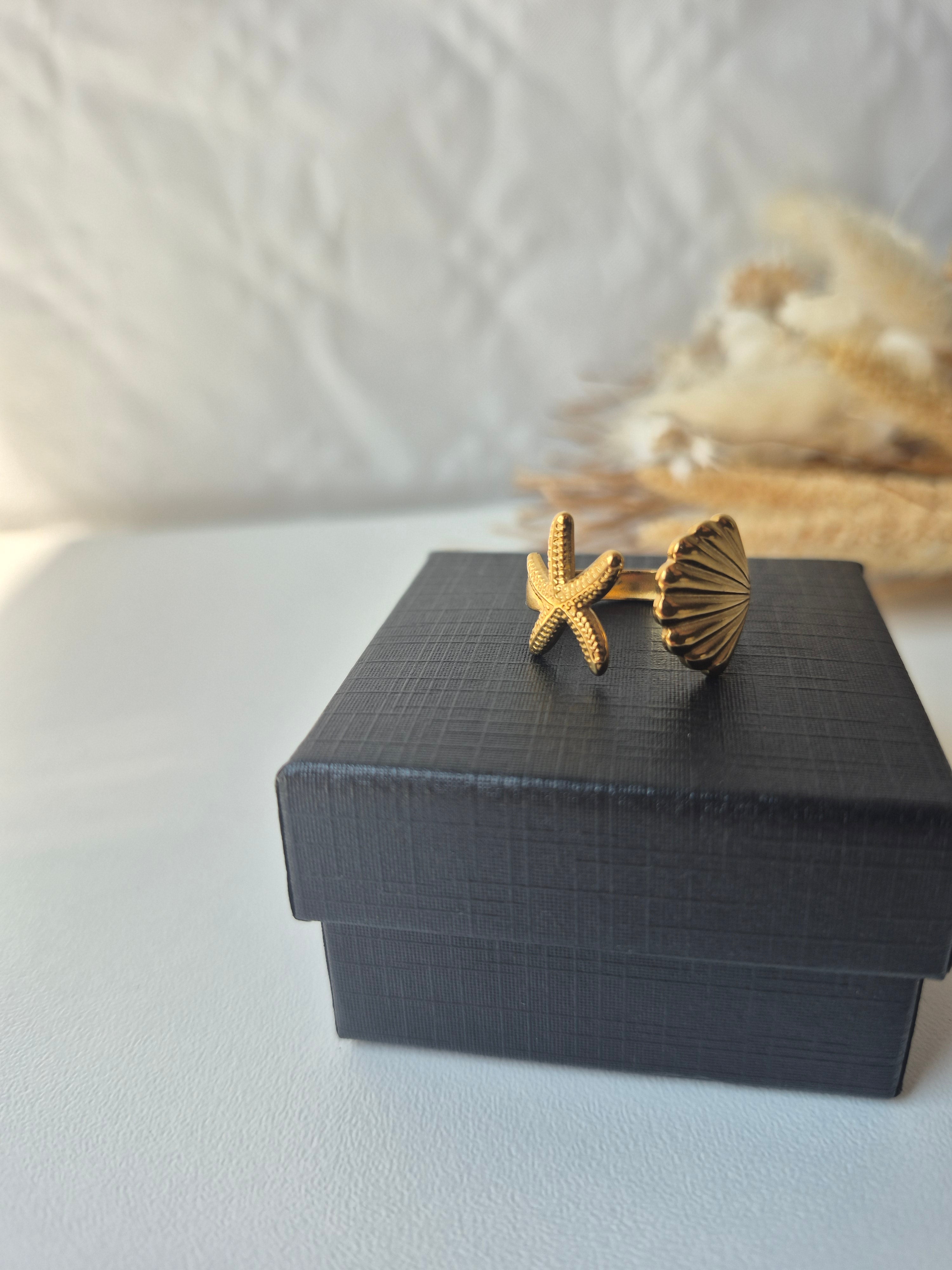 Bague Ajustable Dorée Coquillage & Étoile de Mer en Acier Inoxydable 304 – Style Bohème Chic