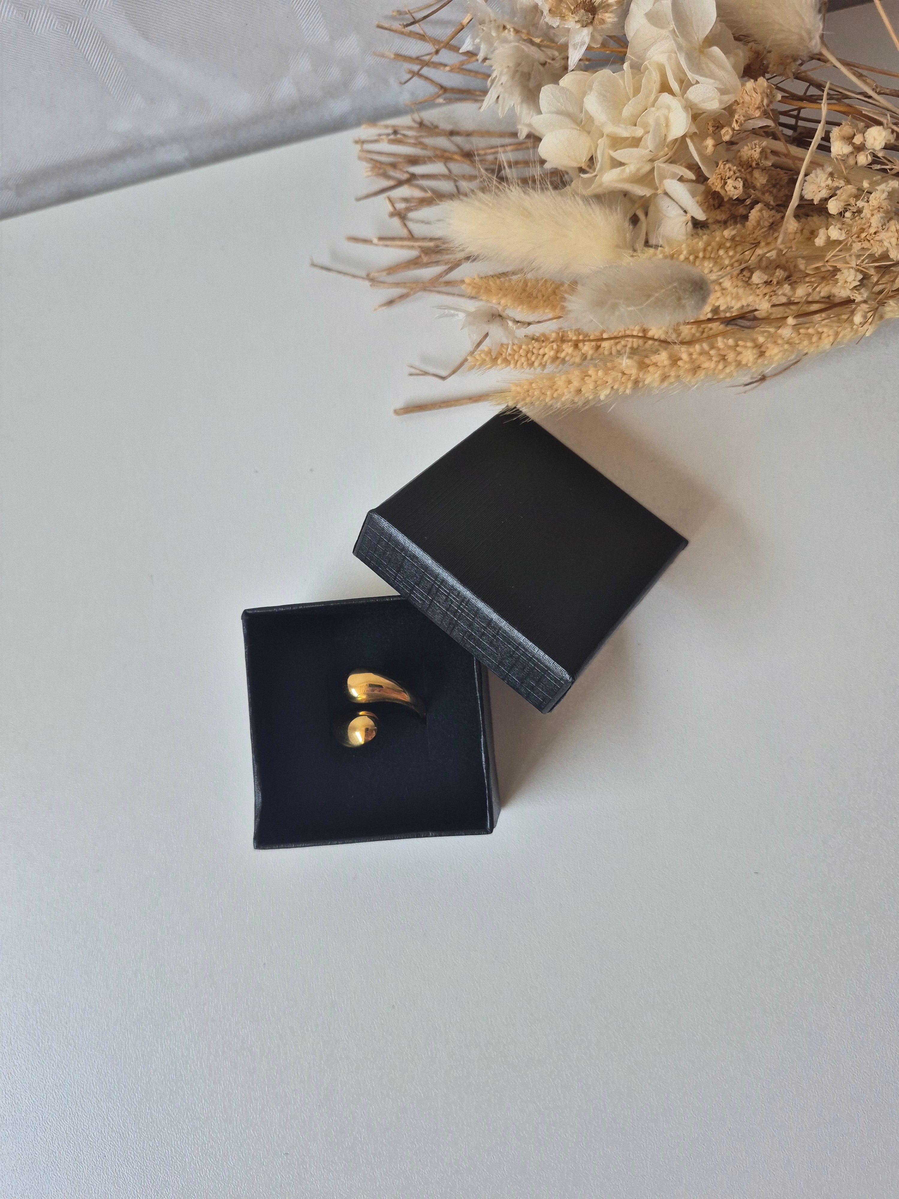 Bague Croisée Dorée en Acier Inoxydable & Plaqué Or 18K