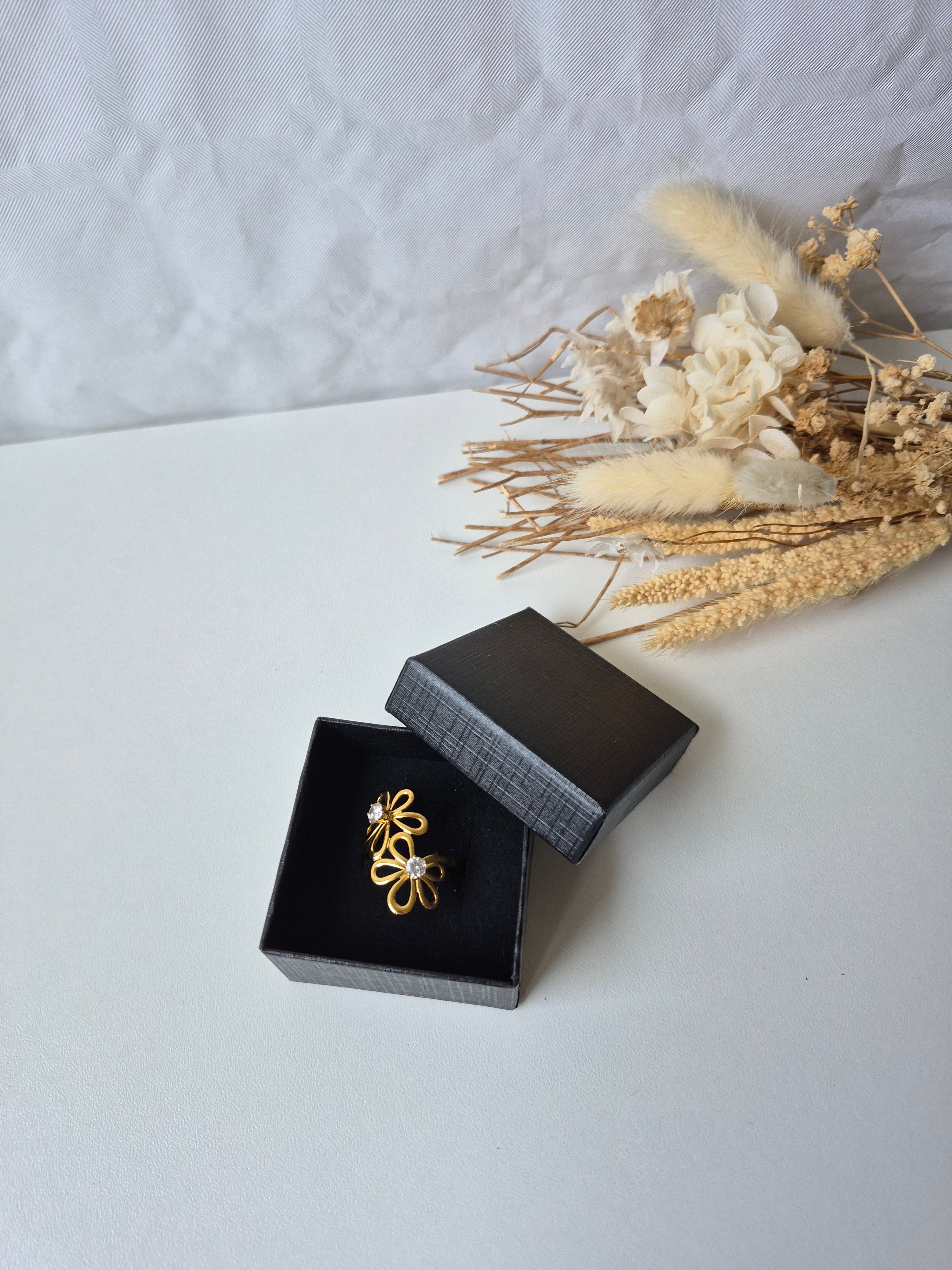 Bague Fleur Ajustable Dorée en Acier Inoxydable 316L | Élégante & Résistante