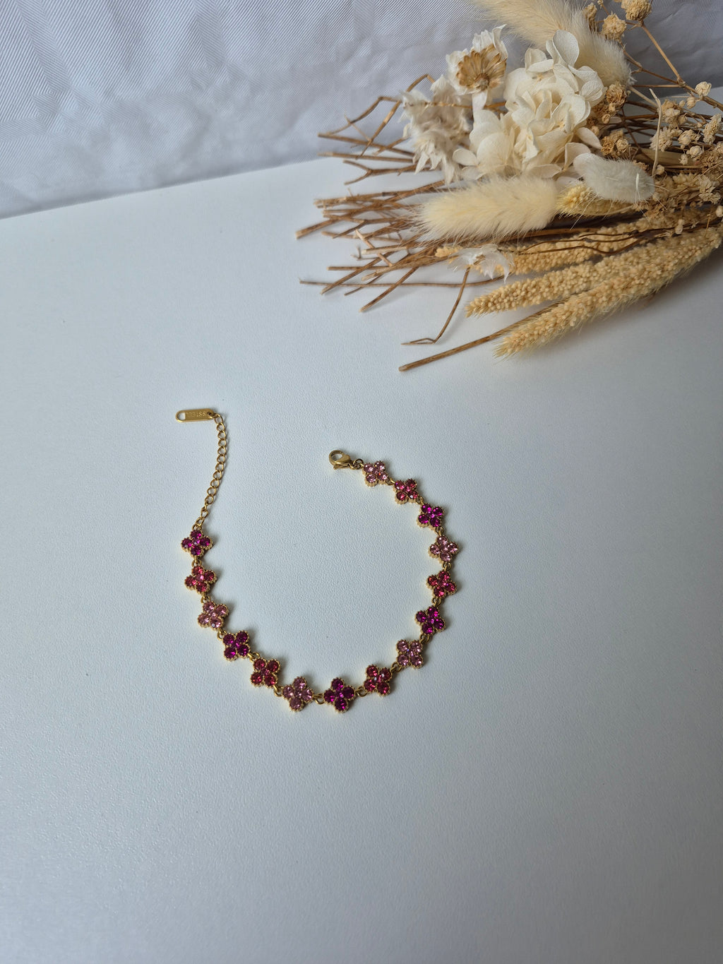 Bracelet Porte-Bonheur Trèfle Strass Camaïeu de Rose  – Doré à l'Or Fin