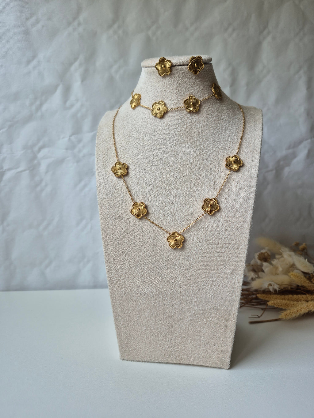 Parure Fleur Dorée Waterproof – Acier 316L & Plaqué Or 18 Carats