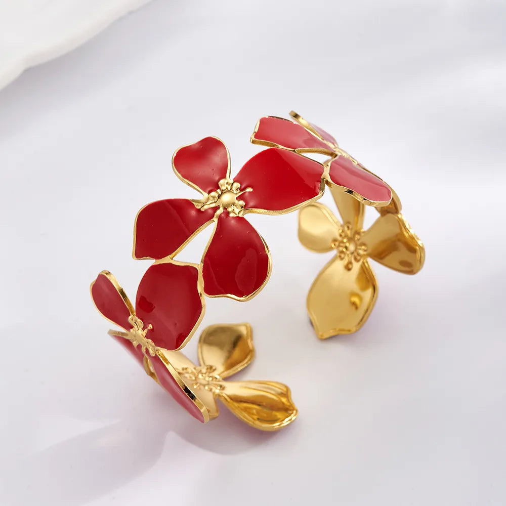 Bracelet Manchette Fleurs en Acier Inoxydable Doré et Émail Rouge